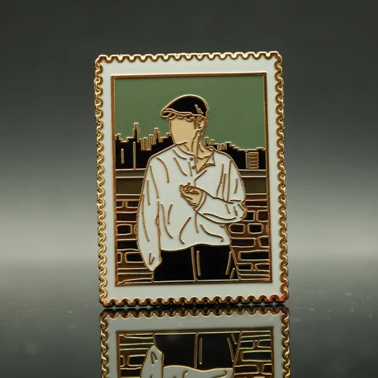 Médaille de médaillon de Logo publicitaire OEM, pièce de monnaie souvenir d'anime, pendentif emblème, porte-clés artisanal en métal
